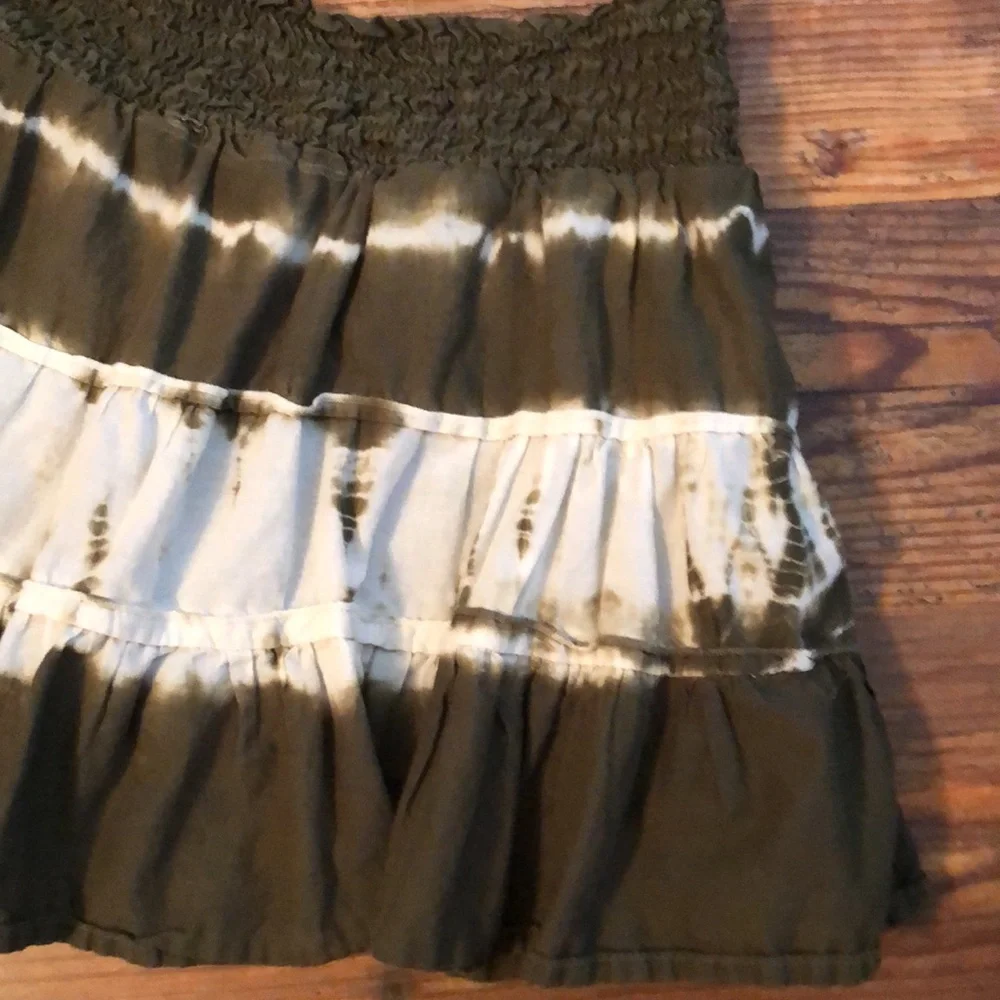The Children’s Place l Green White Tie Dye Skirt